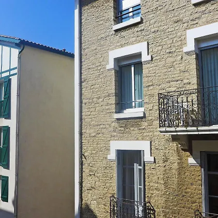 Charles Floquet By Interhome Apartment